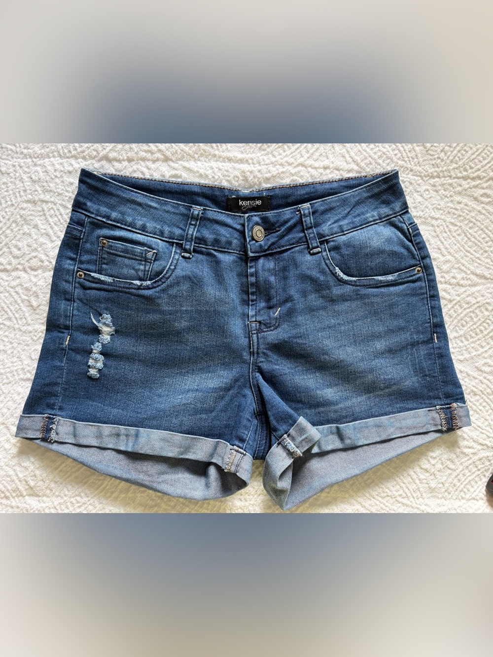 Kensie Medium Blue Rolled-Hem Denim Shorts